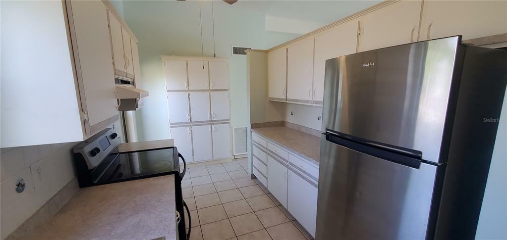 Property Photo:  150 Dowling Avenue NE  FL 33952 