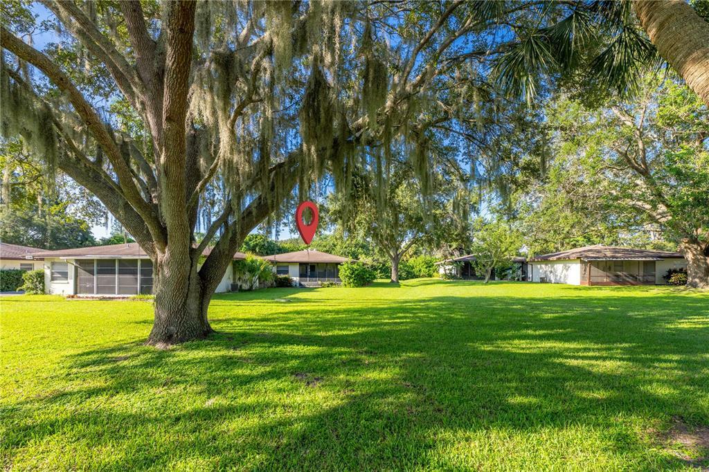 Property Photo:  3312 Ramblewood Drive S  FL 34237 