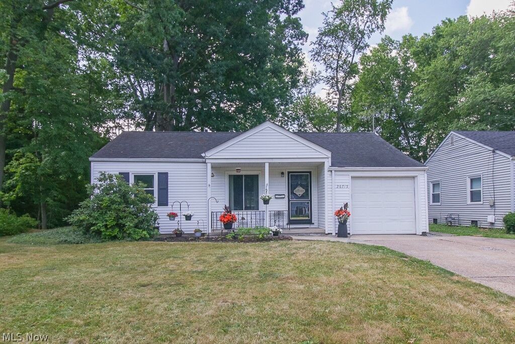 Property Photo:  26715 Knickerbocker Road  OH 44140 