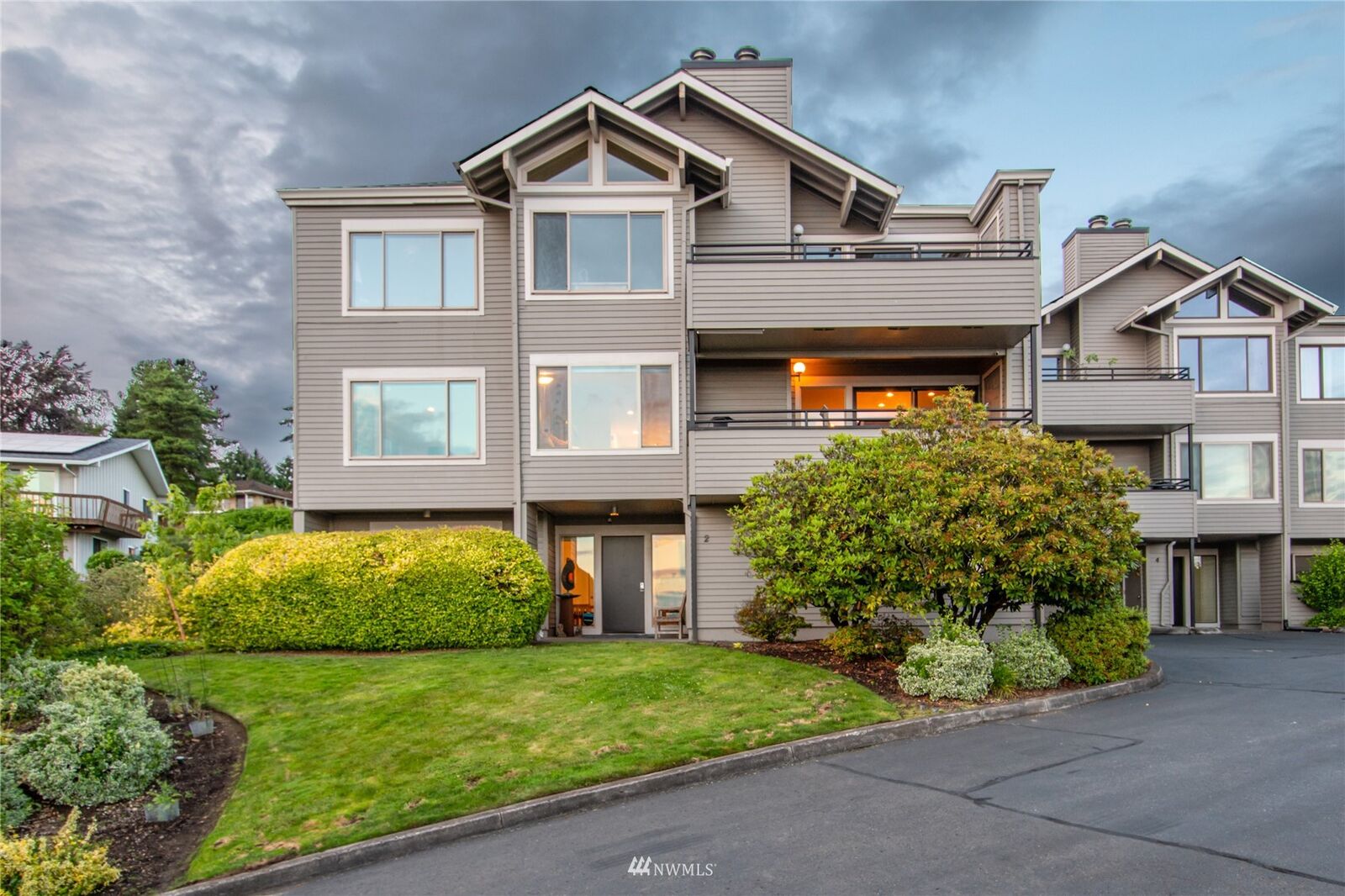 Property Photo:  6902 SE Riverside Drive 2  WA 98664 