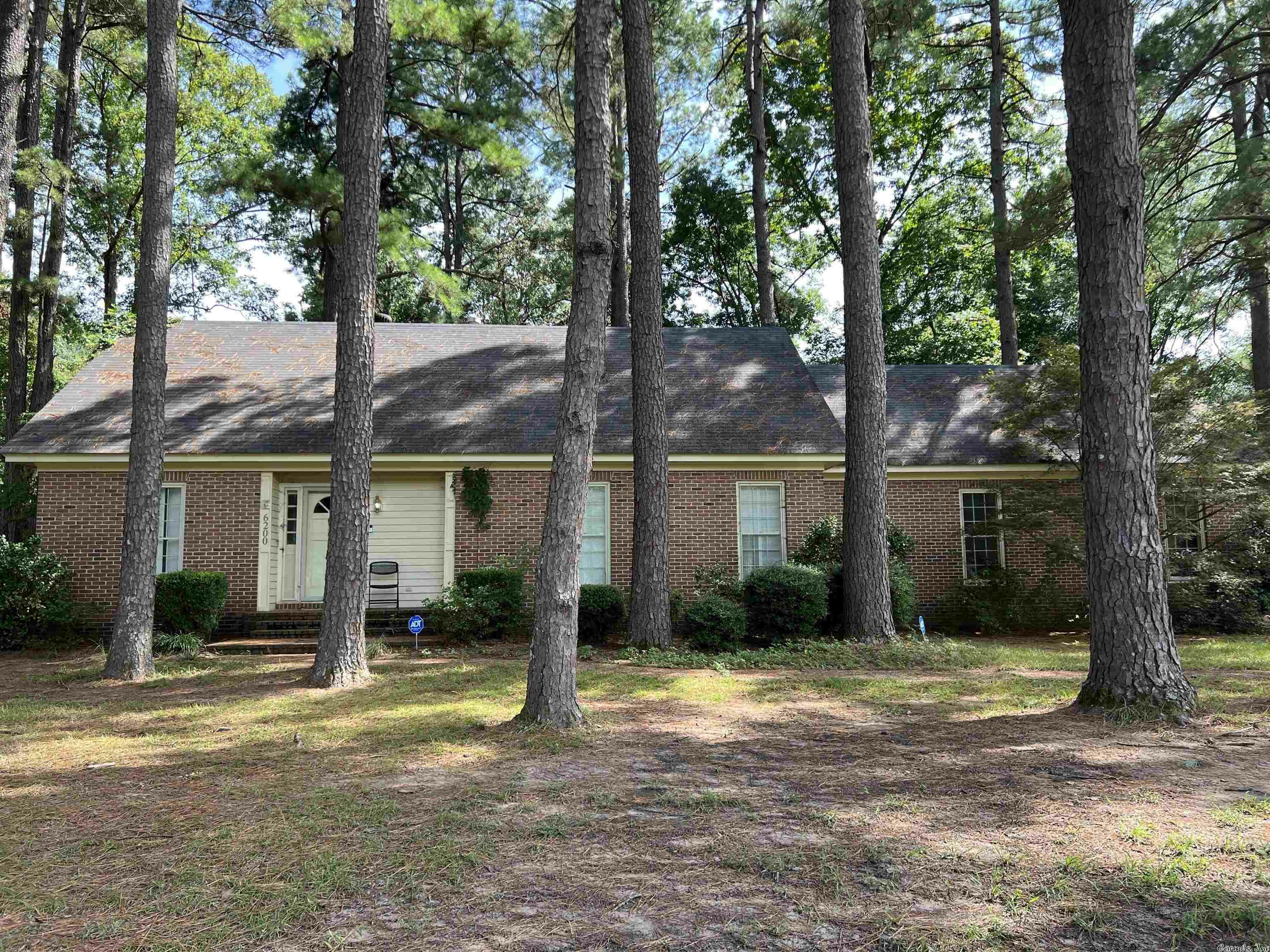 Property Photo:  6200 Oden Drive  AR 71603 