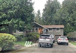 Property Photo: 13710 47 Avenue W WA 98026