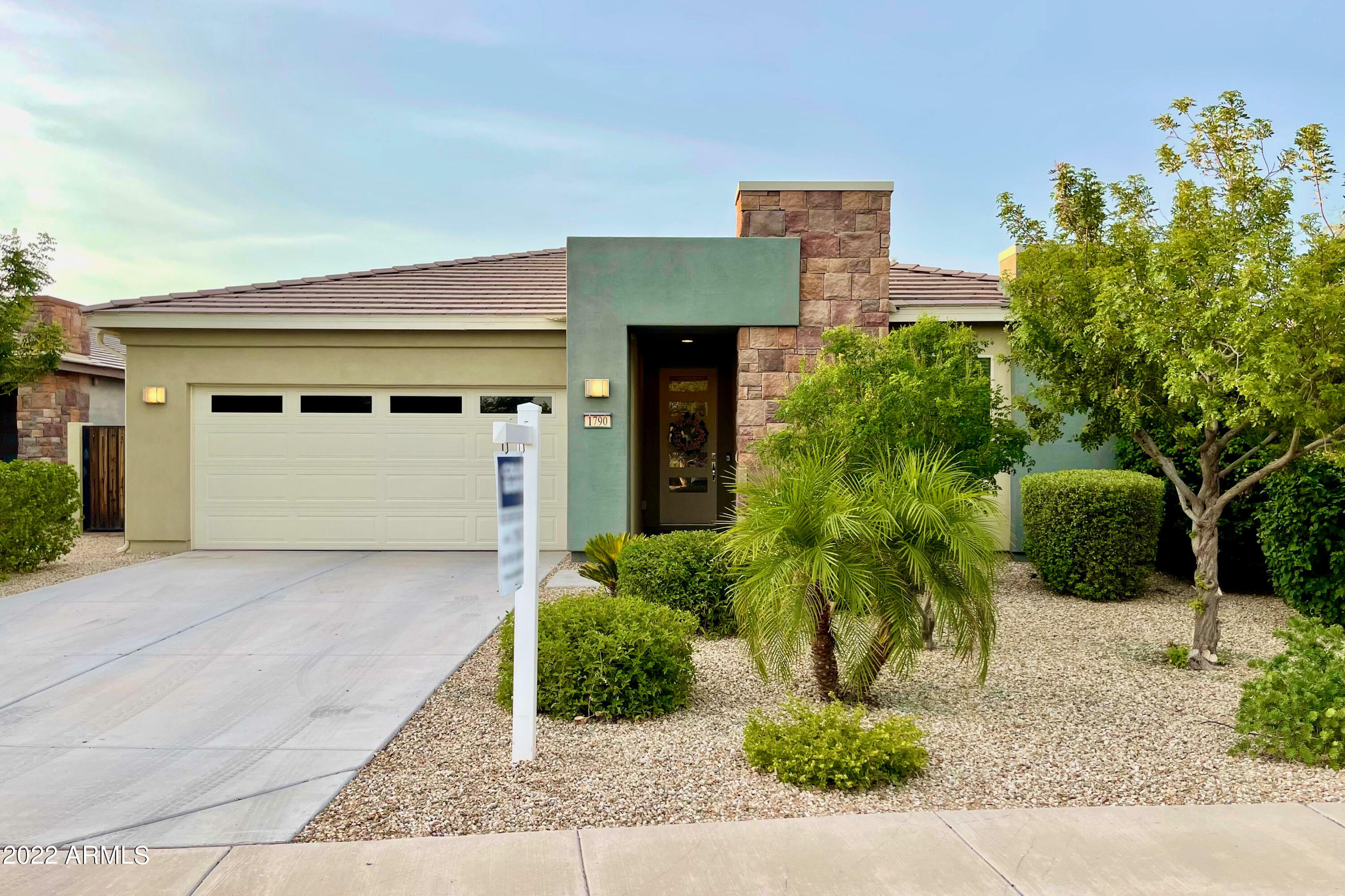 Property Photo:  1790 E Lafayette Court  AZ 85298 