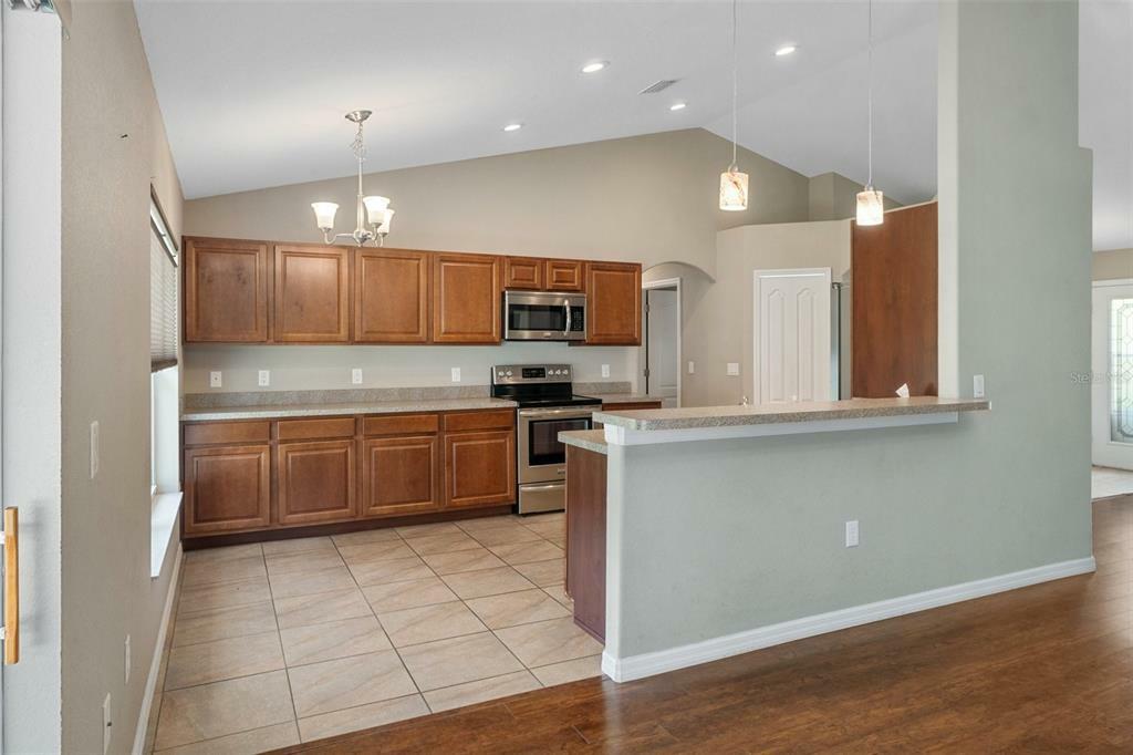Property Photo:  14043 Kane Road  FL 34609 