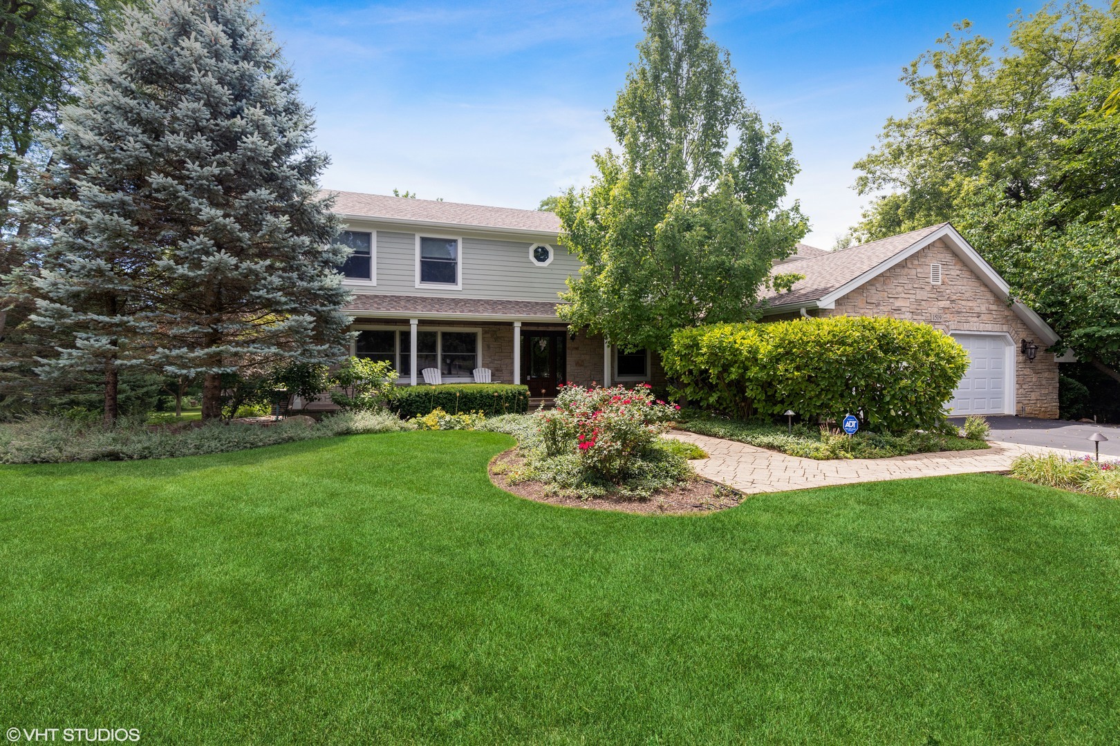 Property Photo: 1519 Bull Creek Drive IL 60048