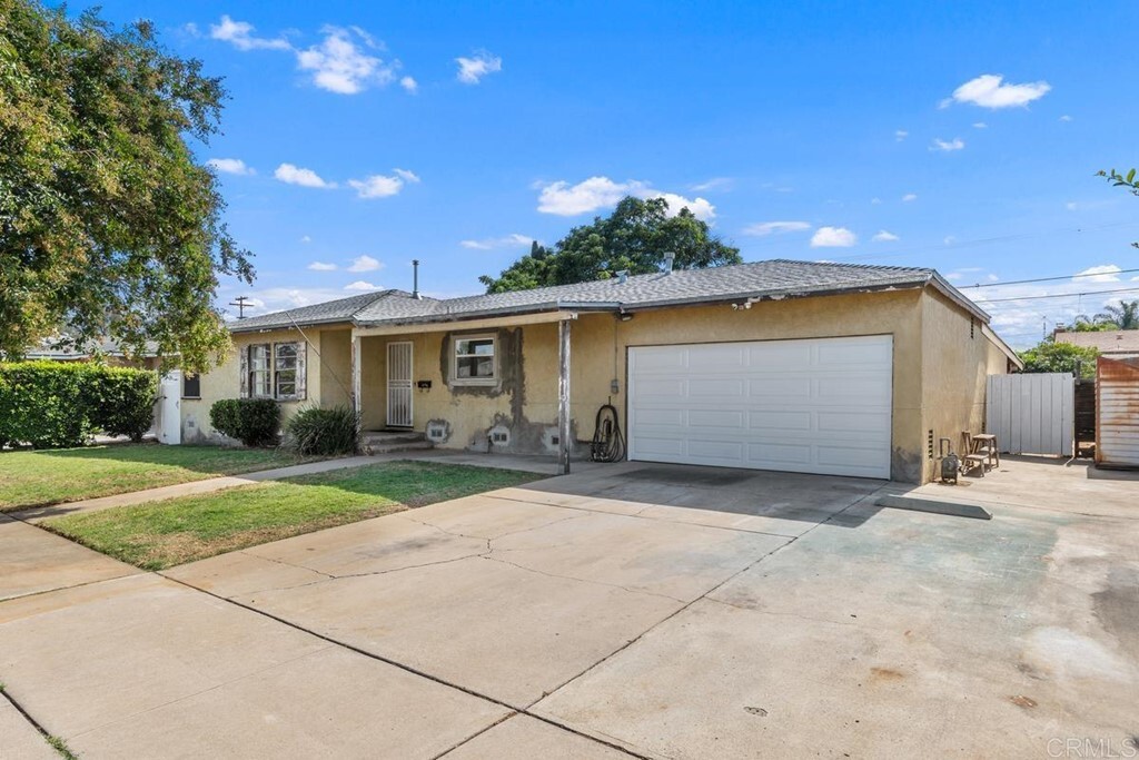 Property Photo: 555 Roberta Avenue CA 92021