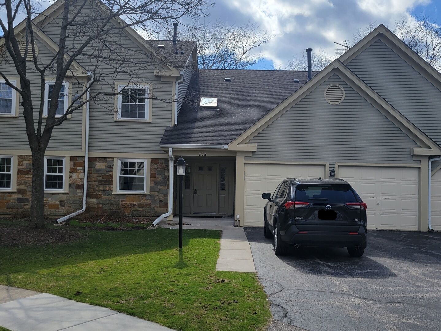 Property Photo: 162 Stirling Lane V2 IL 60194