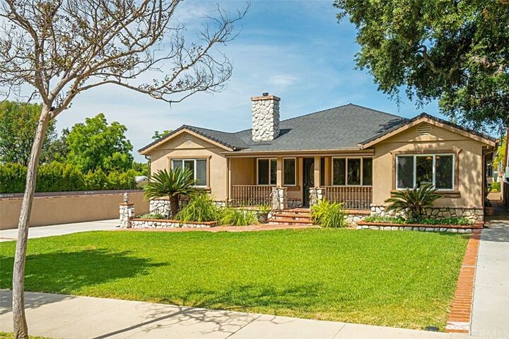Property Photo:  181 N Alta Vista Avenue  CA 91016 