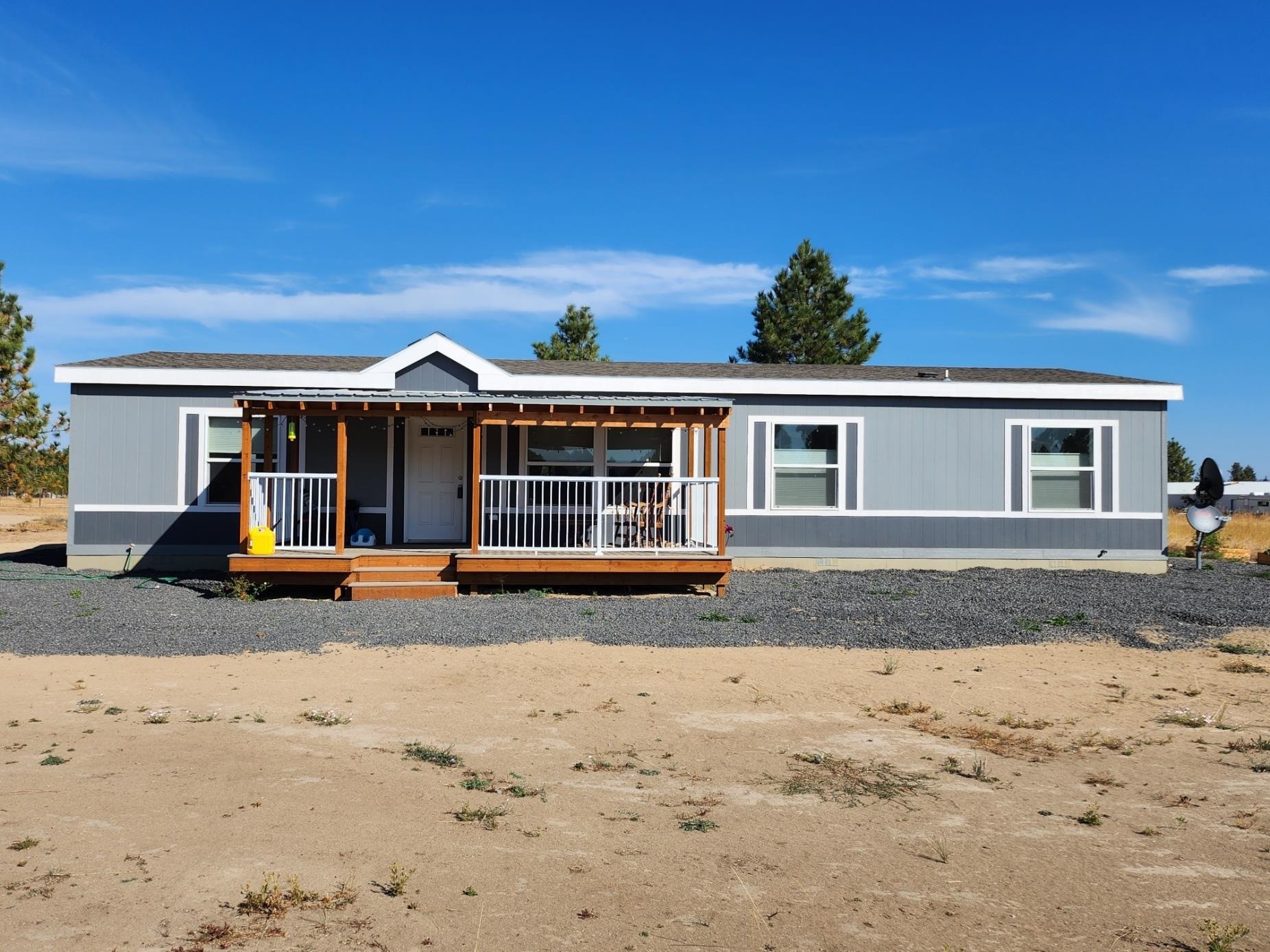 Property Photo:  2827 W Sandpiper Rd  WA 99006 