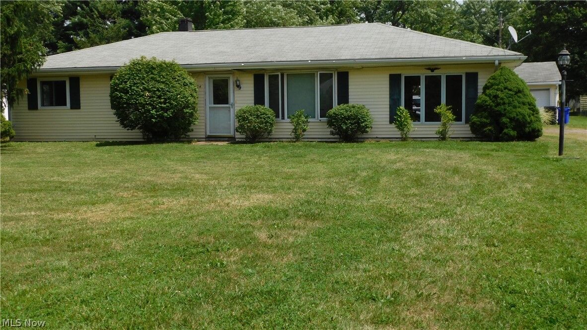 Property Photo:  9724 Meldon Drive  OH 44241 