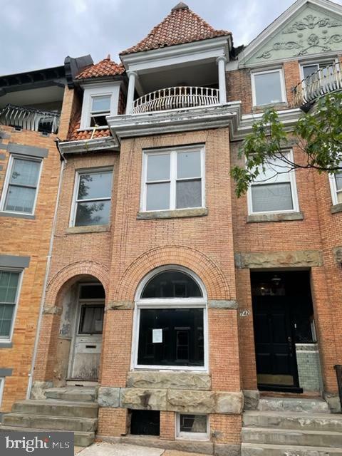 Property Photo: 744 Reservoir Street MD 21217