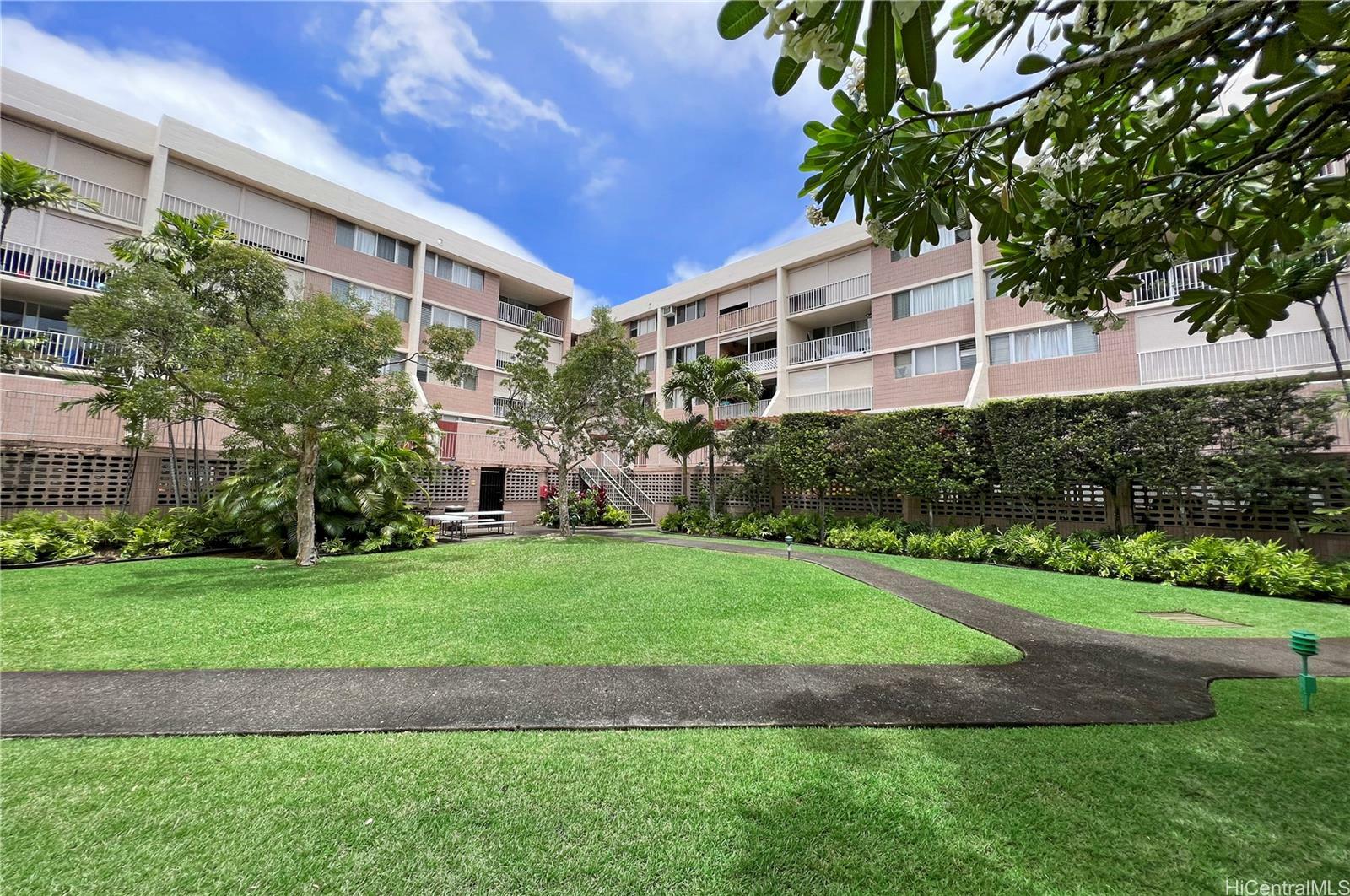 Property Photo:  1634 Nuuanu Avenue 212  HI 96817 