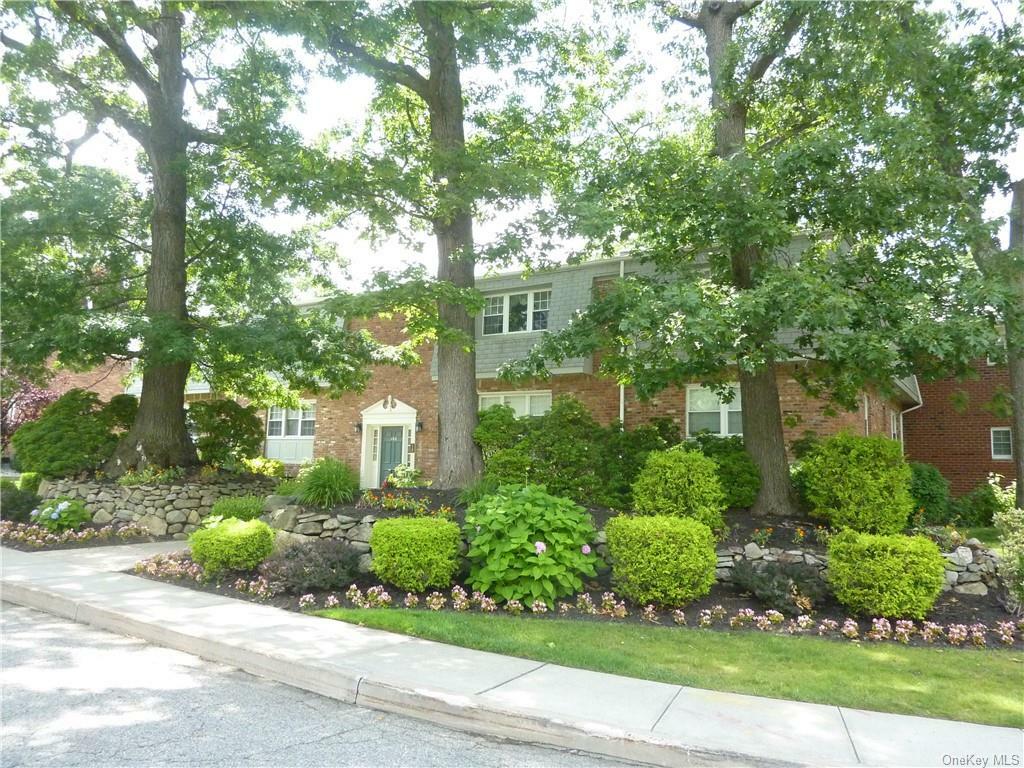 Property Photo: 102 Bon Aire Circle NY 10901