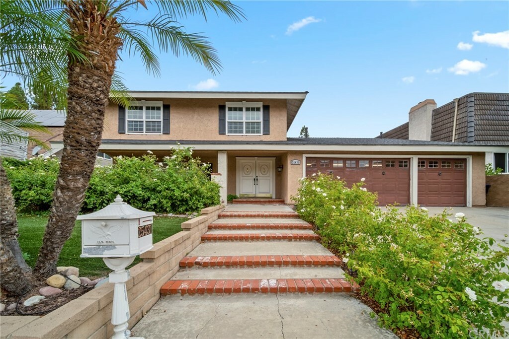 25431 Barents  Laguna Hills CA 92653 photo