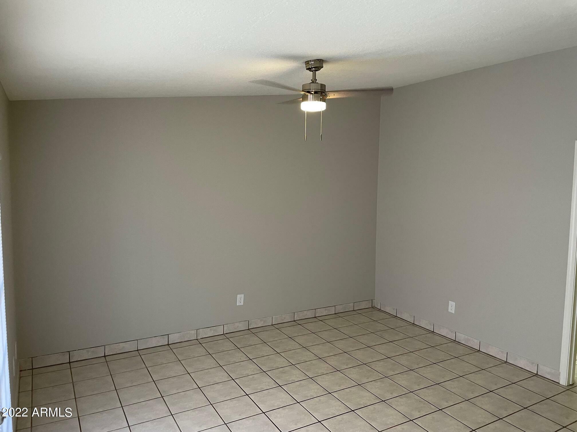 Property Photo: 2025 S Forest Avenue 3 AZ 85282