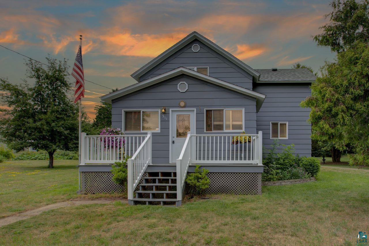 Property Photo: 311 E 6th St WI 54891