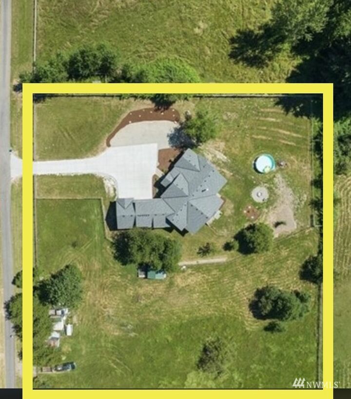 Property Photo: 15717 SE 369th Street WA 98092