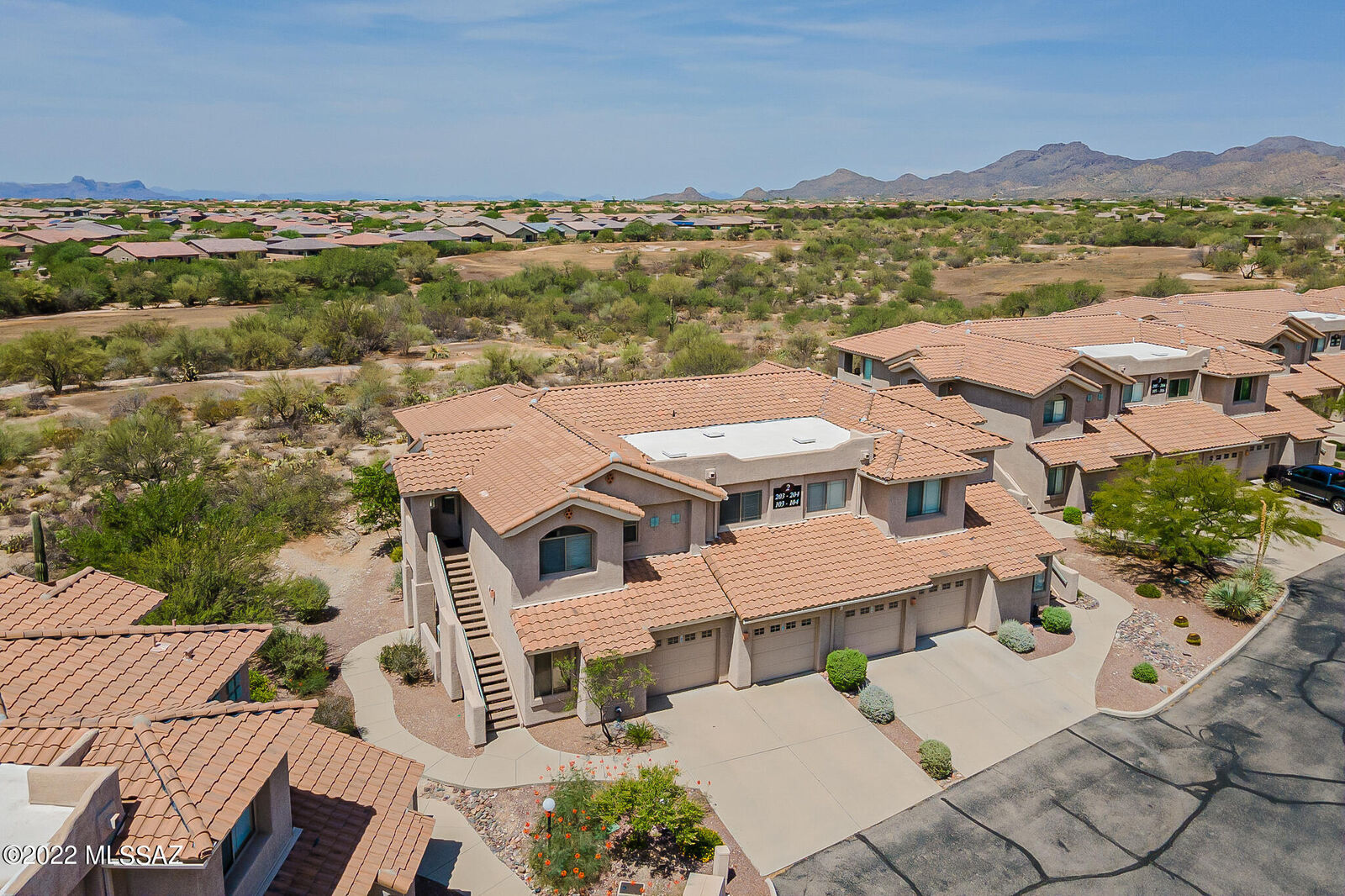 Property Photo:  755 W Vistoso Highlands Drive 203  AZ 85755 