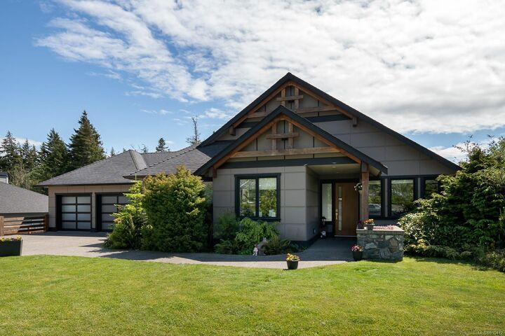 Property Photo: 2160 Erinan Blvd BC V9Z 1M8