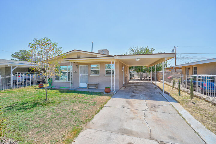 228 Cherry Street  El Paso TX 79915 photo
