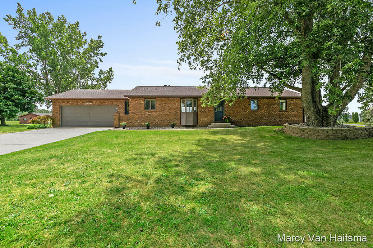 Property Photo: 5896 139th Avenue MI 49423