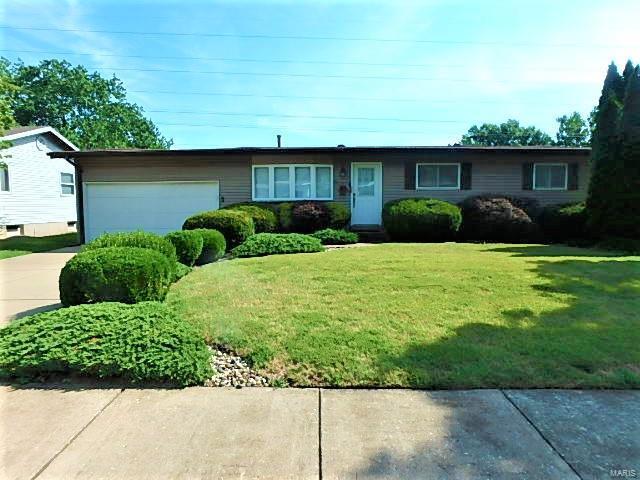 Property Photo:  2515 Dove Drive  MO 63031 