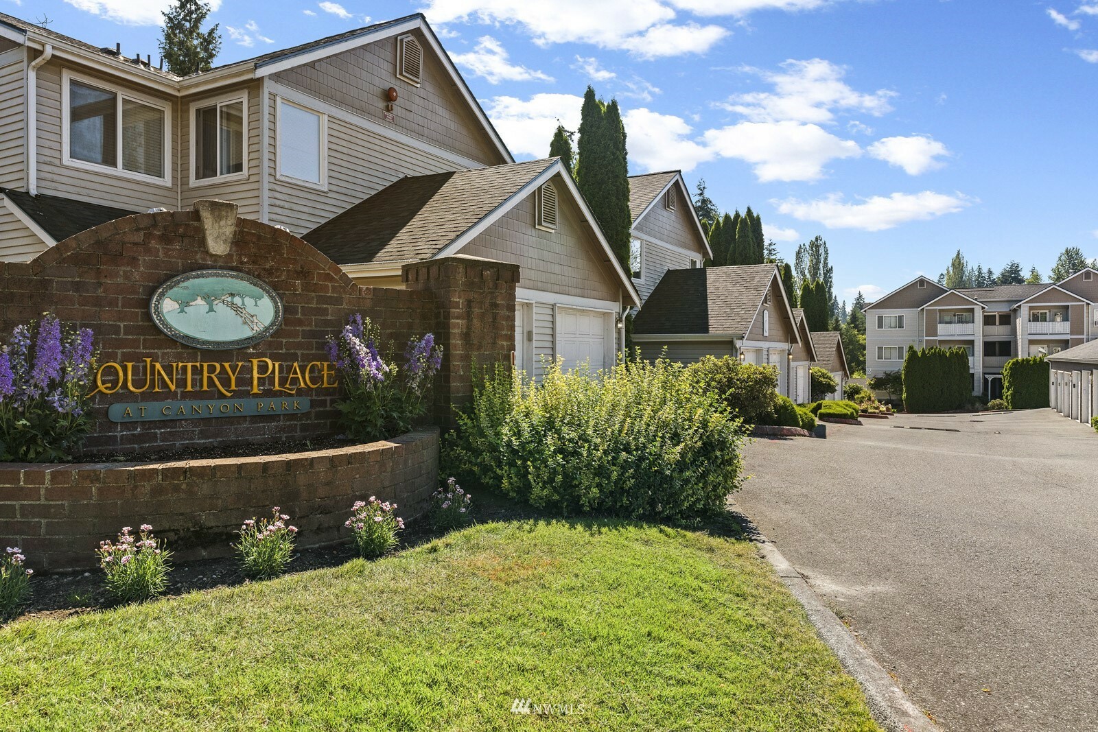 Property Photo:  23908 Bothell Everett Highway C5  WA 98021 