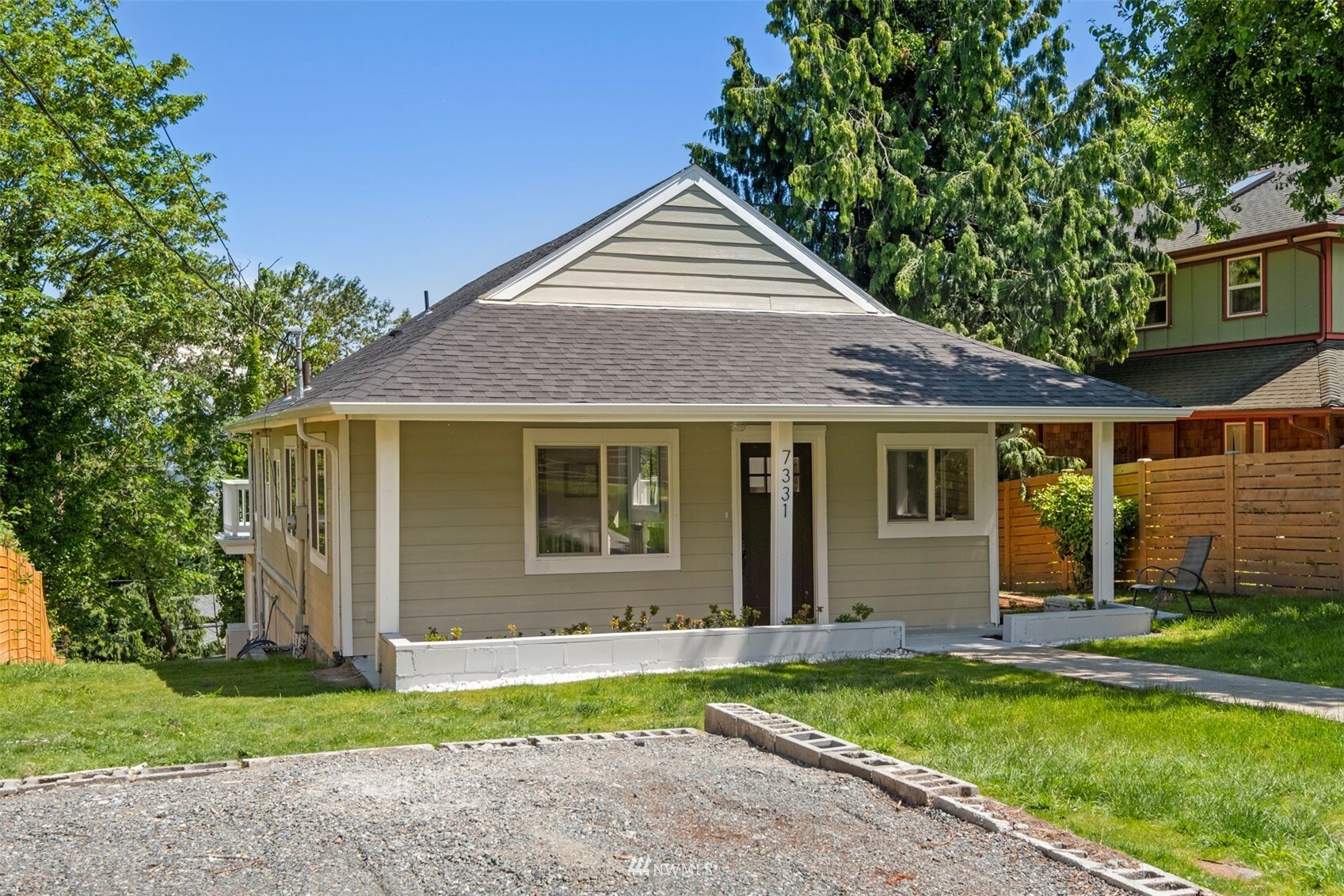 Property Photo:  7331 7th Avenue SW  WA 98106 