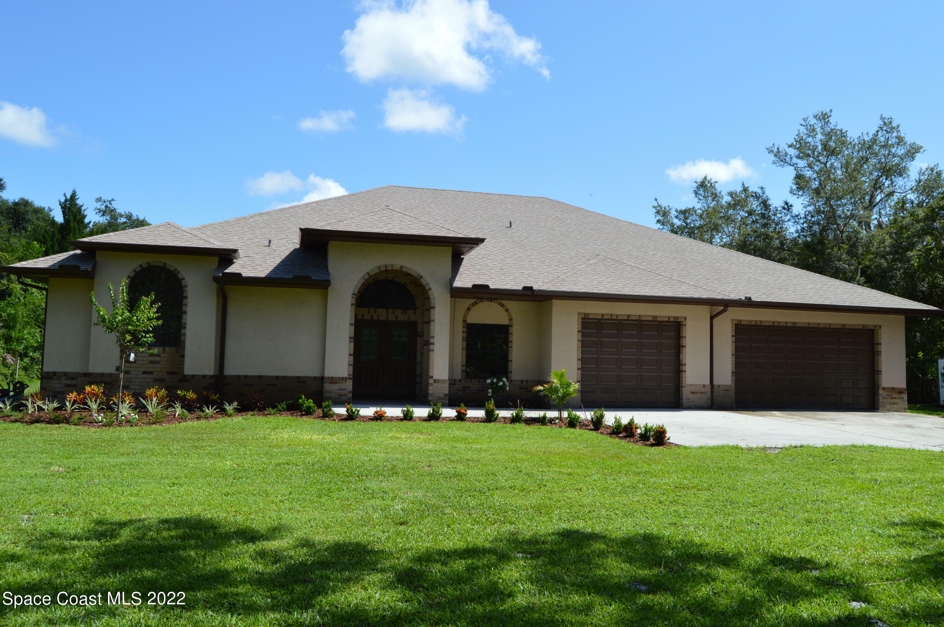 Property Photo:  3460 Carter Road  FL 32754 