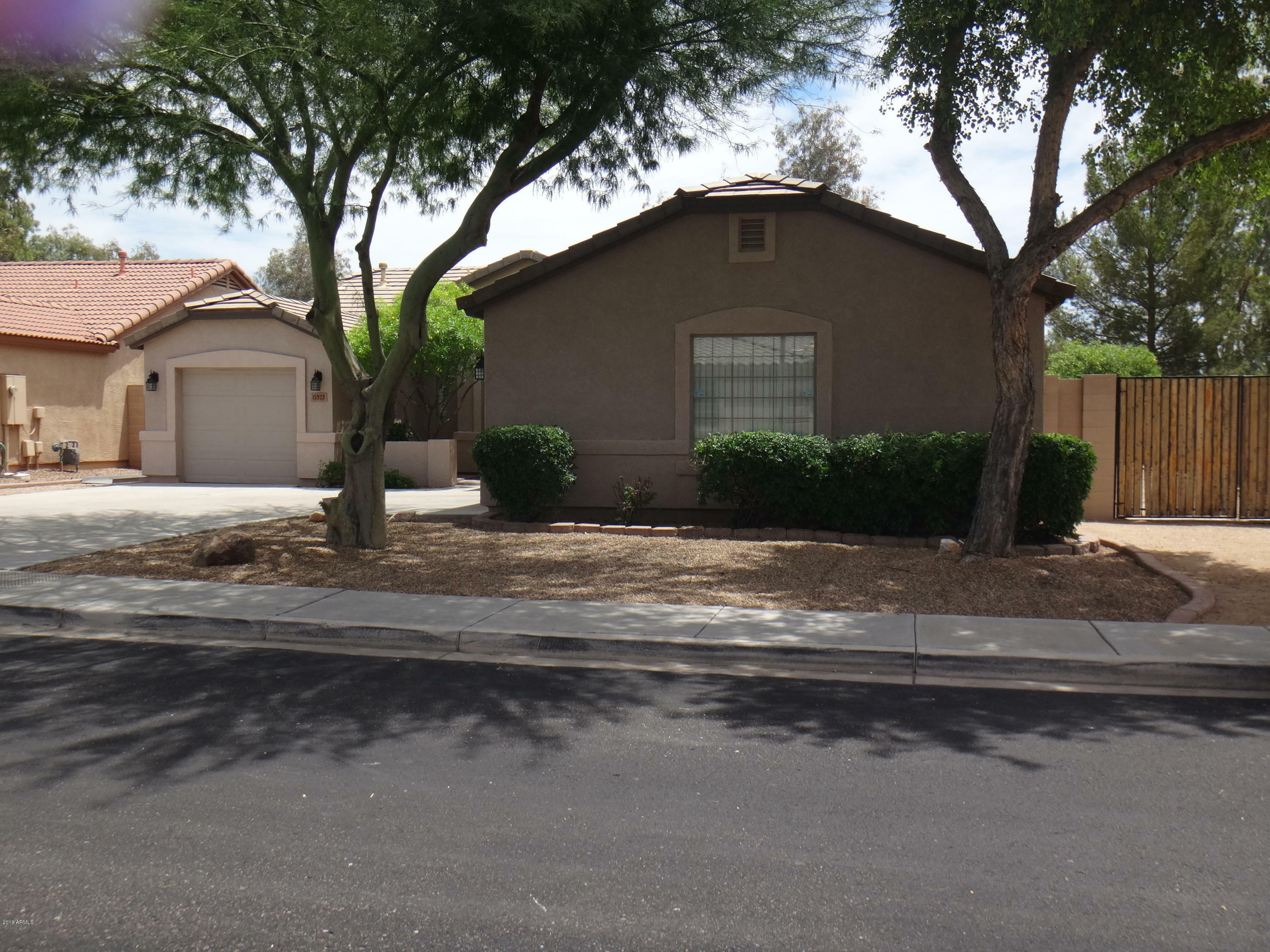 Property Photo:  15923 N 174th Avenue  AZ 85388 