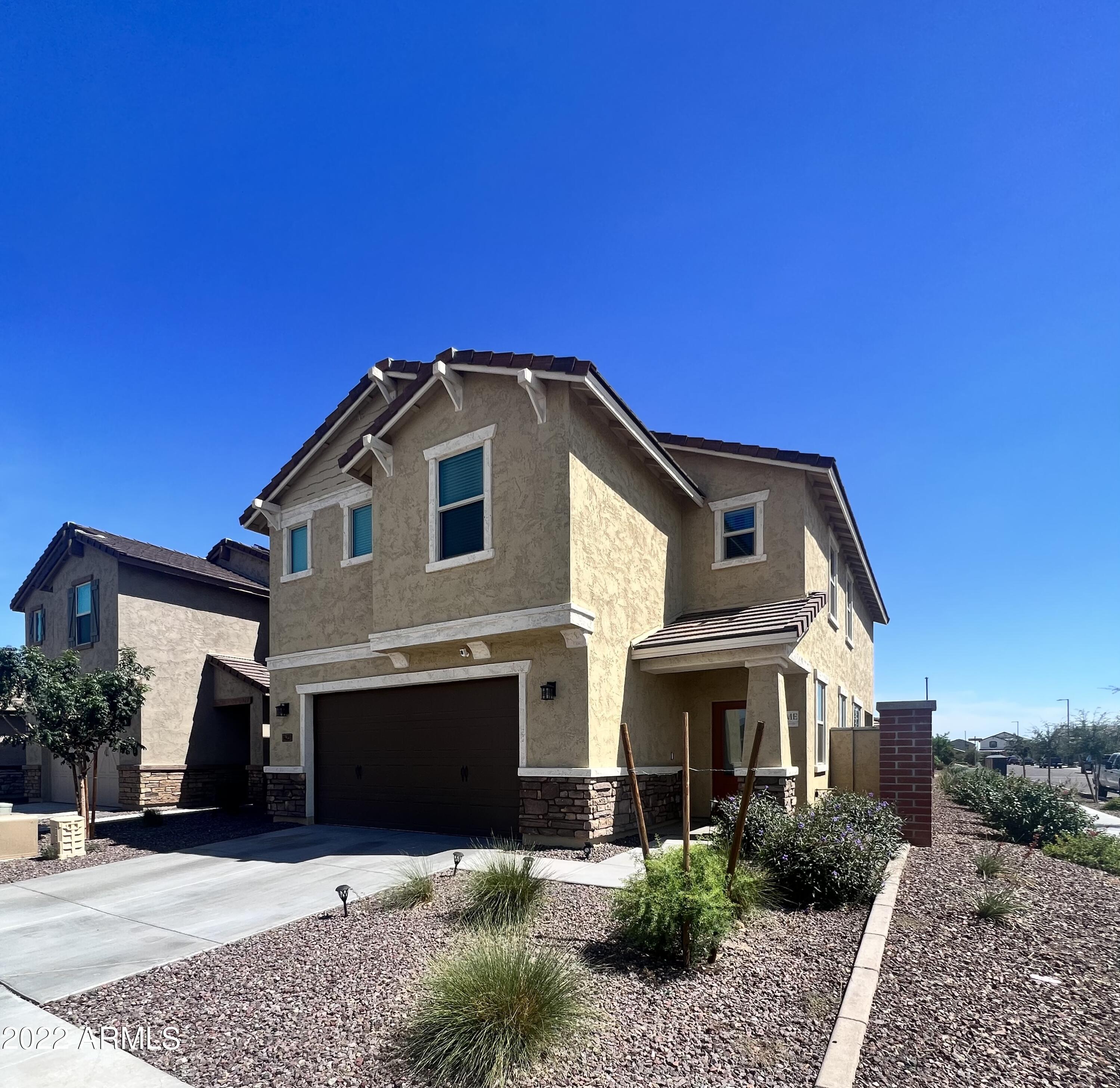 Property Photo: 14231 W Voltaire Street AZ 85379