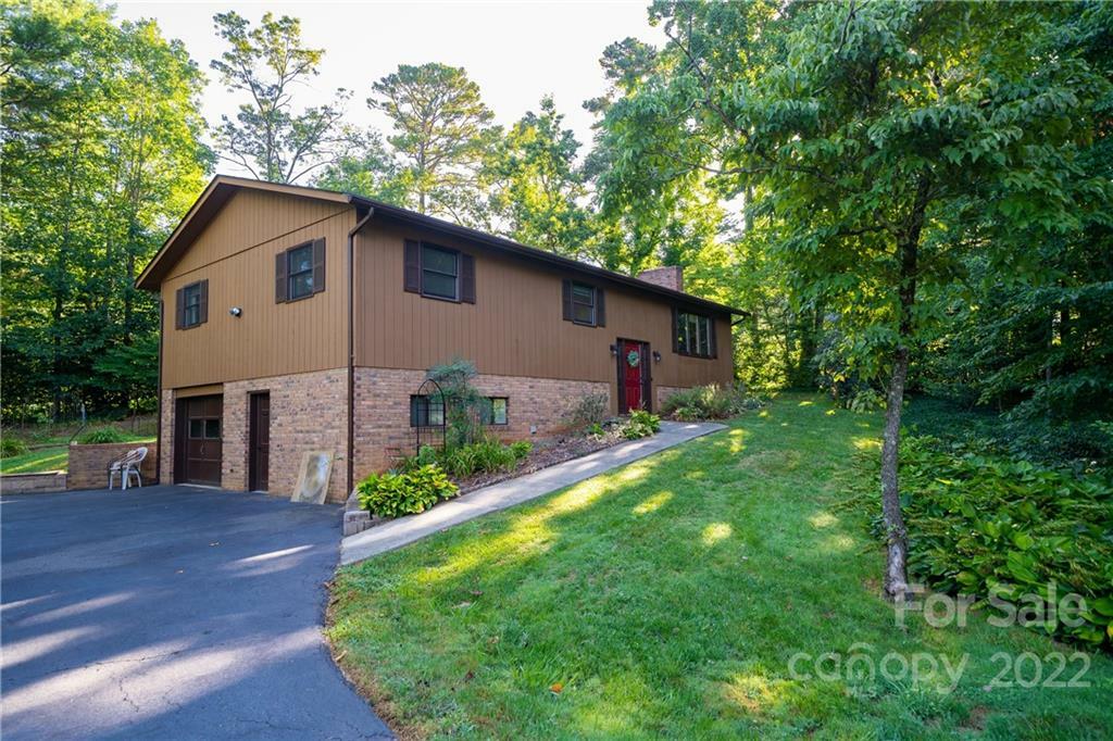 Property Photo: 4 Pine Spring Drive NC 28805