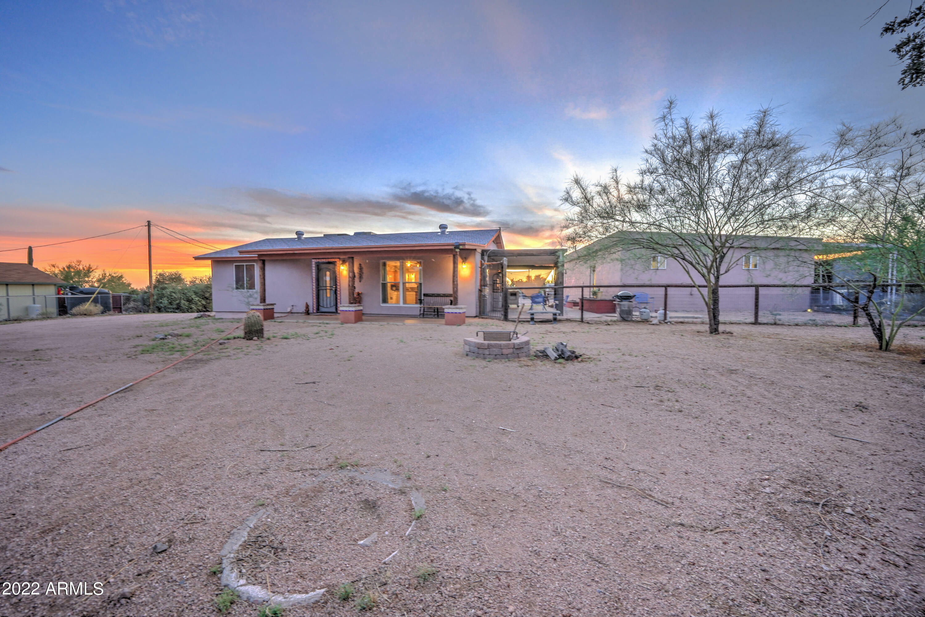 Property Photo:  1835 E Frontier Street  AZ 85119 