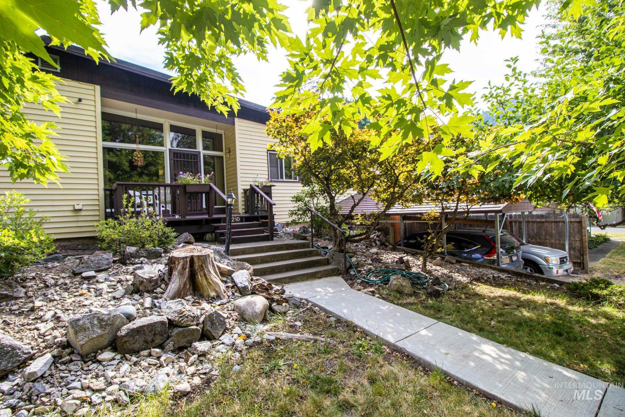 Property Photo: 210 N G St. ID 83544