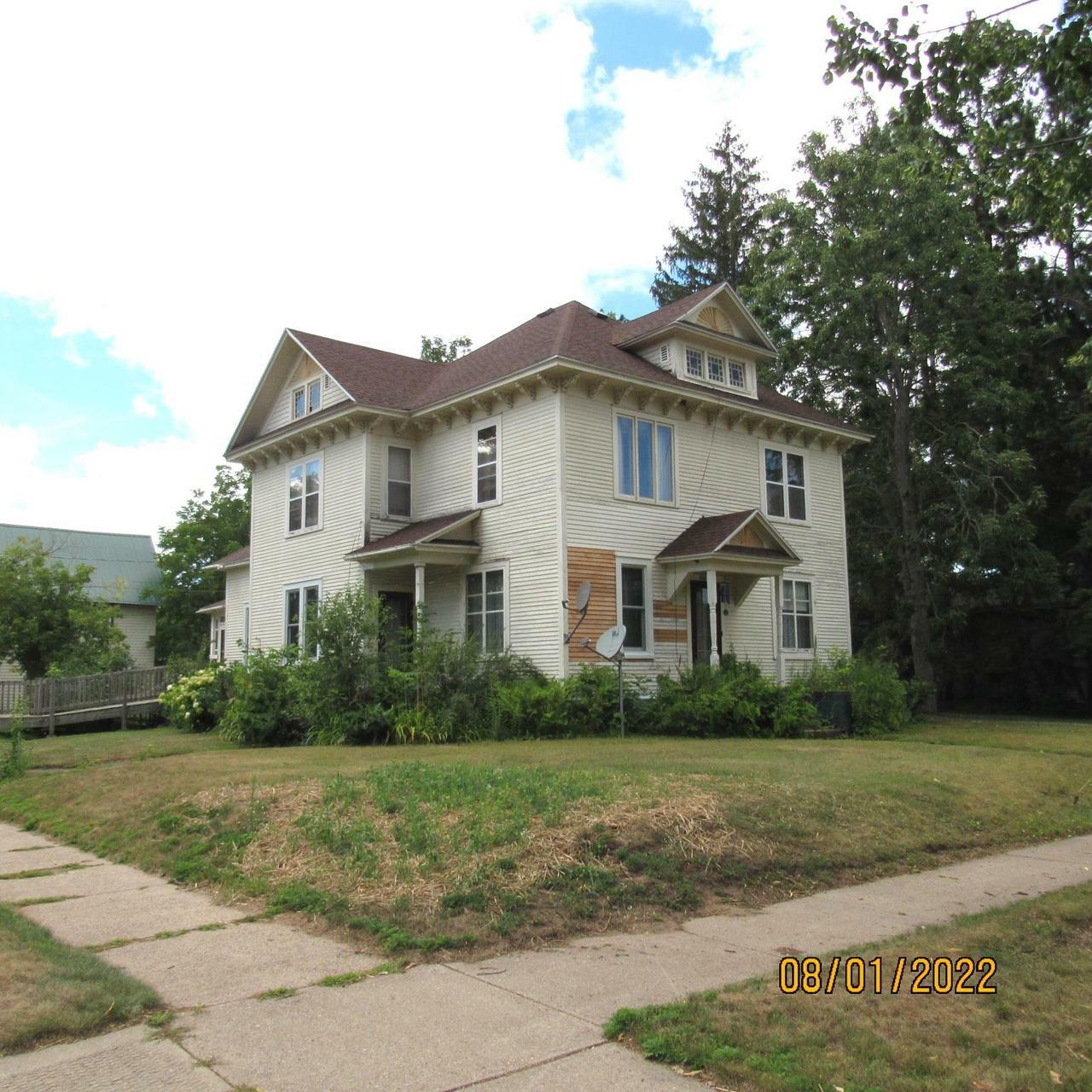 Property Photo:  500 North Cleveland Street  WI 54452 