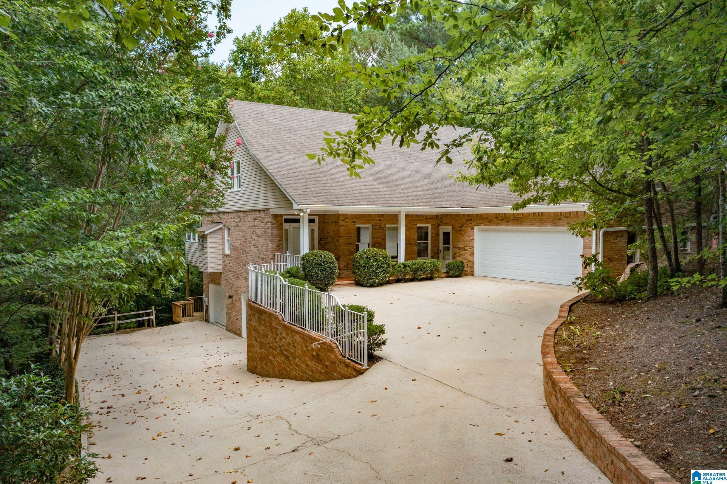 1120 Riverchase Parkway  Hoover AL 35244 photo