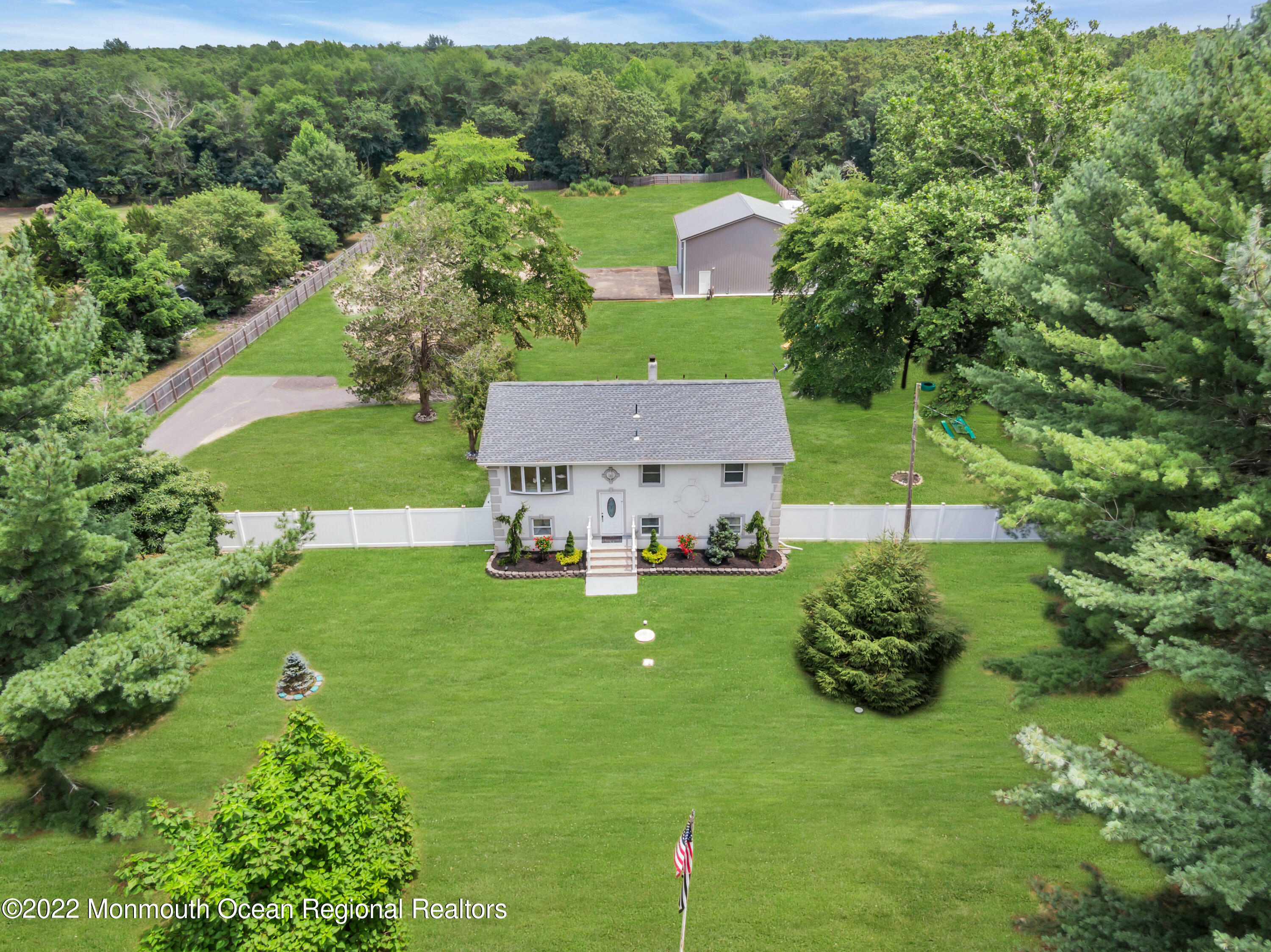 Property Photo:  80 E Fish Road  NJ 08527 