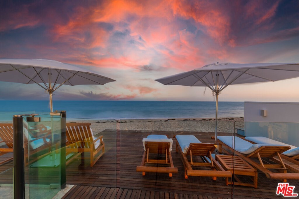 Property Photo: 23754 Malibu Road CA 90265