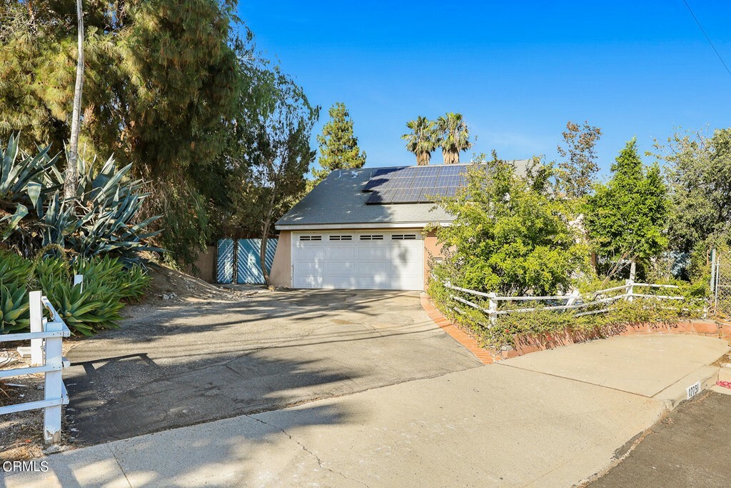 Property Photo:  12756 Bombay Street  CA 91342 