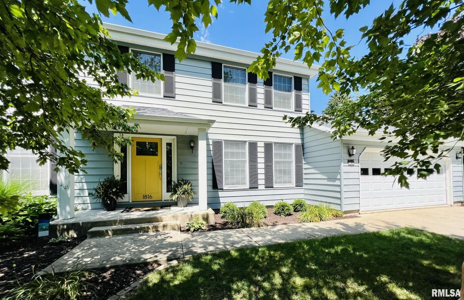 Property Photo:  1816 Cornelia  IL 61401 