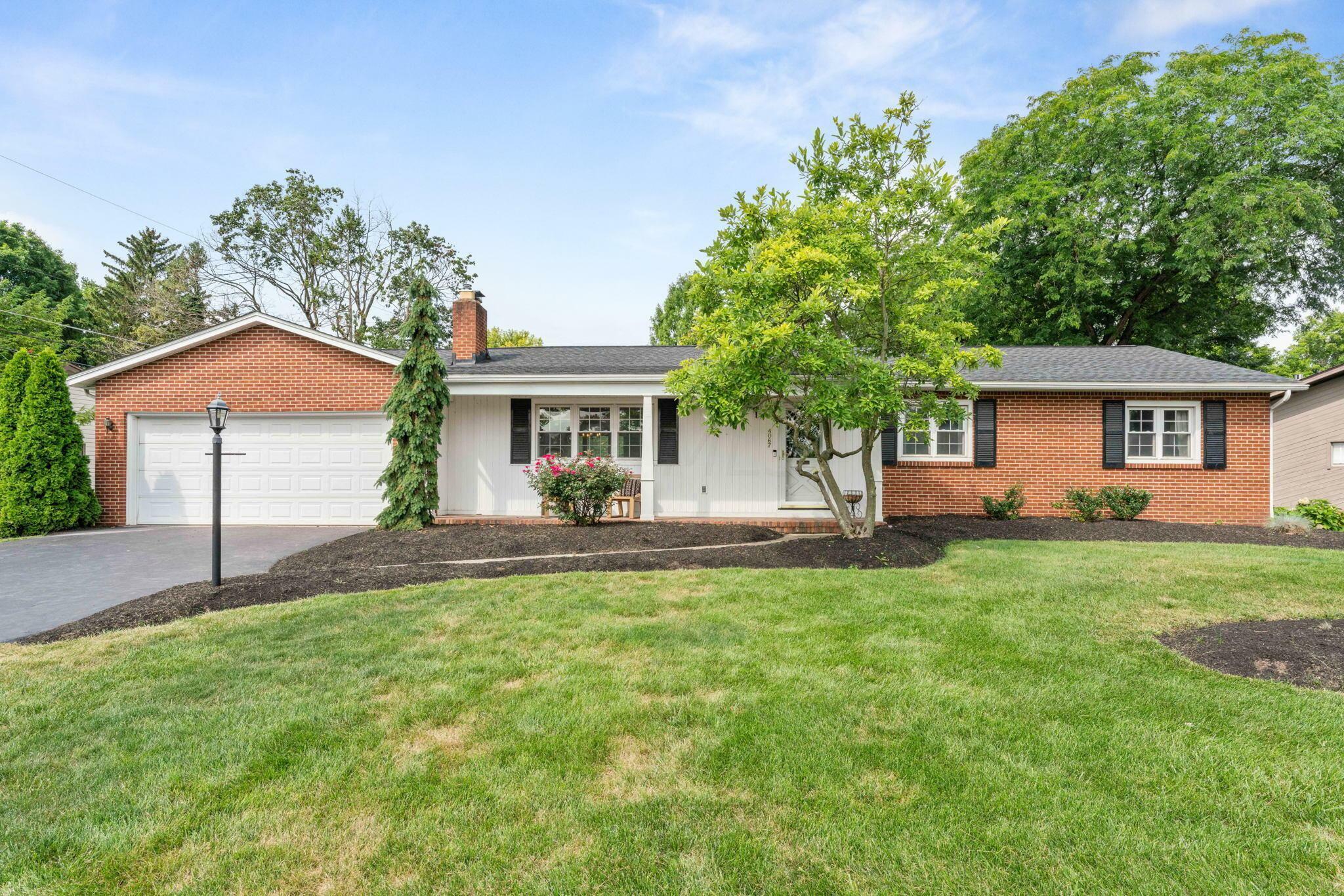 Property Photo:  4067 Overlook Drive E  OH 43214 