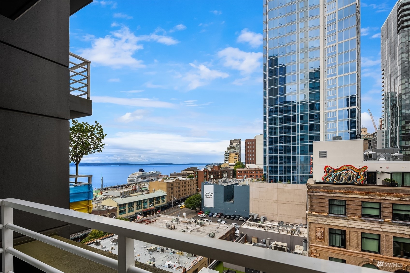 Property Photo: 1415 2nd Avenue 1103 WA 98101