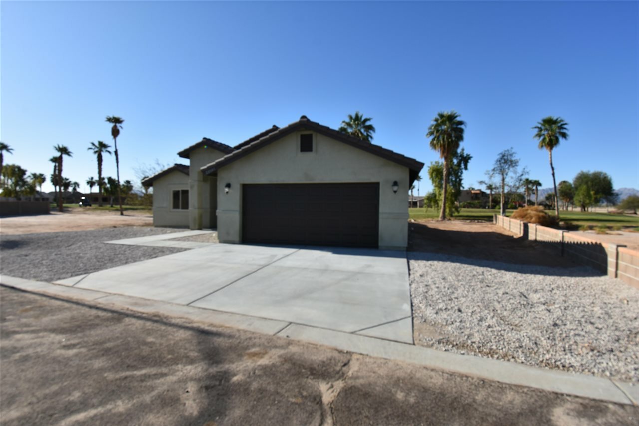 Property Photo:  28541 E Telegraph Ave  AZ 85356 