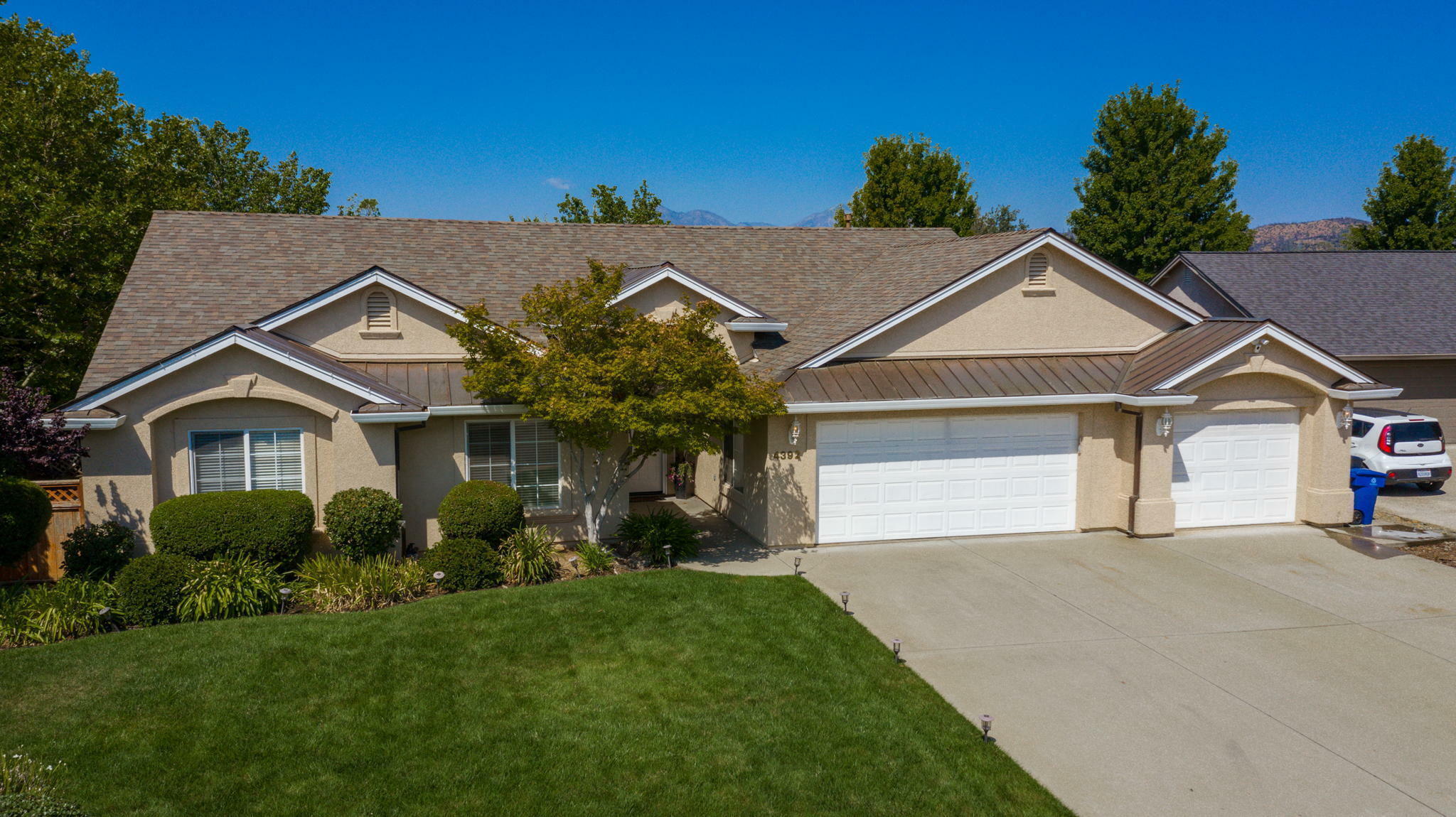 Property Photo:  4392 Wild Lilac Court  CA 96001 