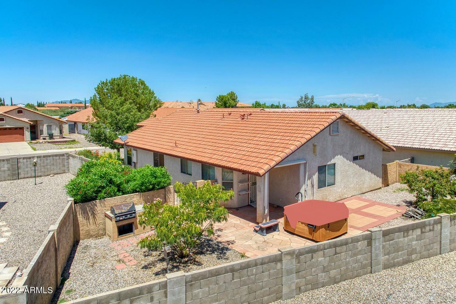 Property Photo: 2131 Calle Sabo -- AZ 85635