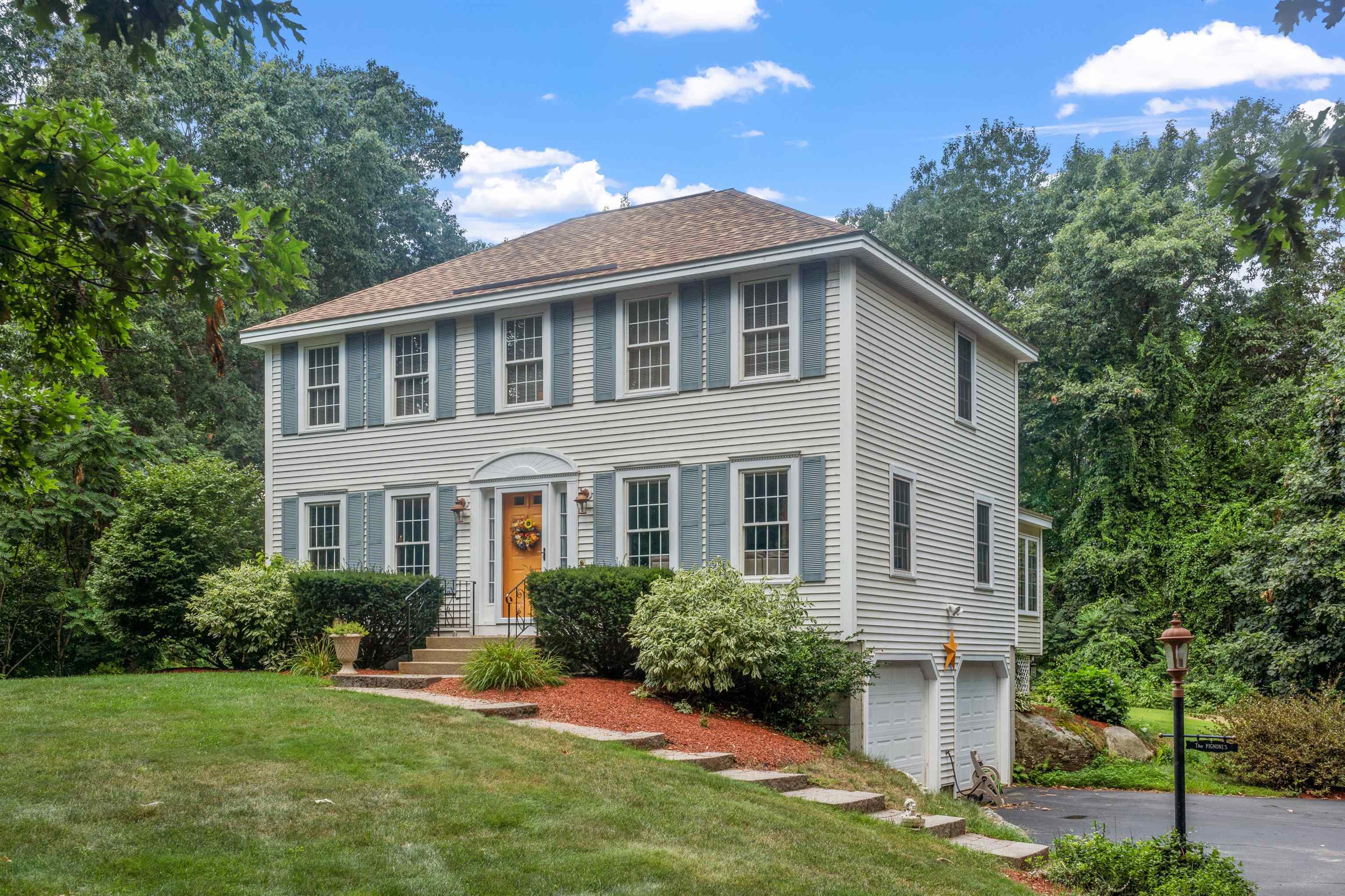 Property Photo: 11 Diamond Drive NH 03038