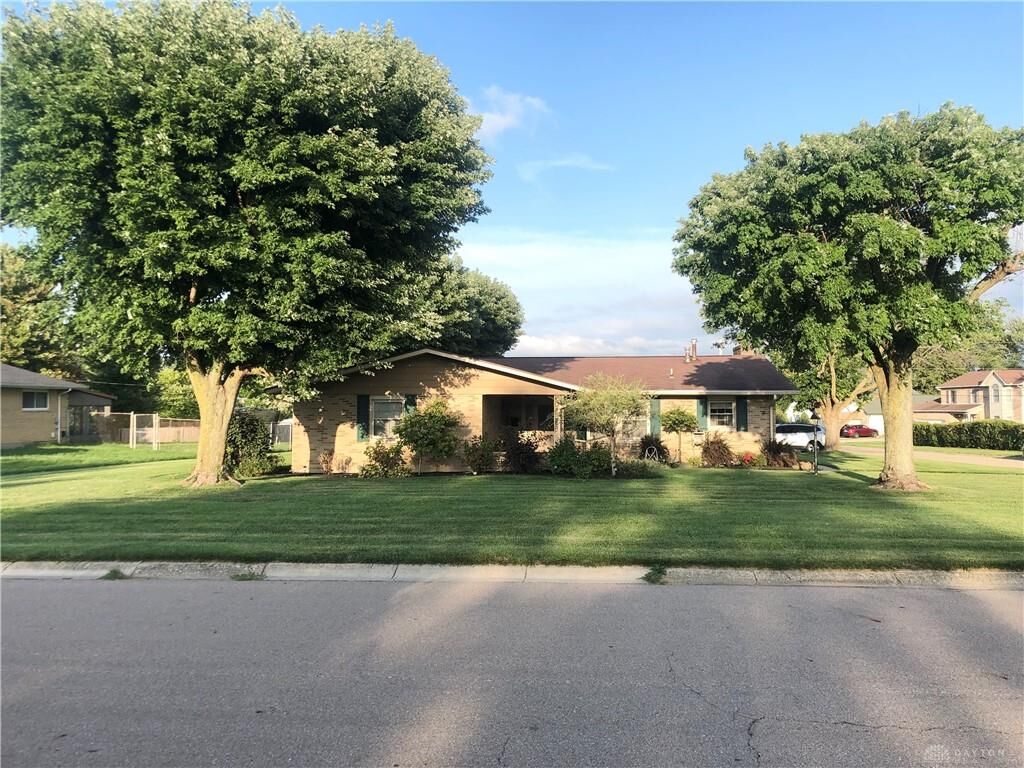Property Photo: 6600 Tellea Street OH 45424