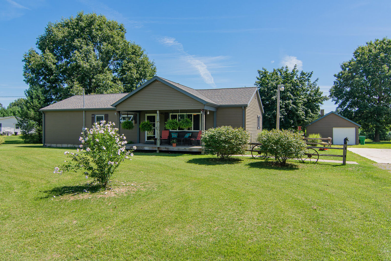 Property Photo: 59956 M 51 S MI 49047