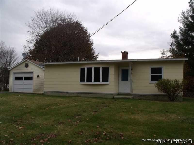 Property Photo:  13 Robert Avenue  ME 04240 