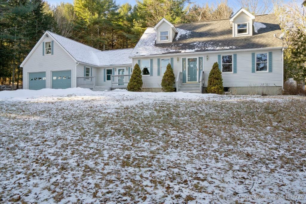 Property Photo:  3 Hillside Drive  ME 04474 